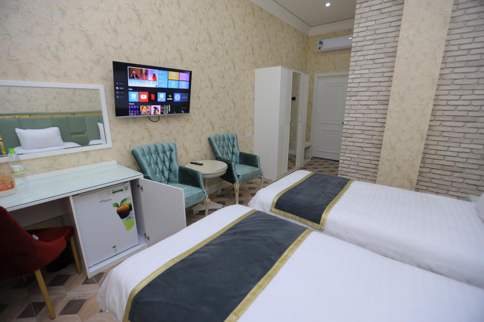 Ayniy Hotel ซามาร์คันด์ ภายนอก รูปภาพ